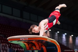 aut sfe07251 copia simone ferraro ph